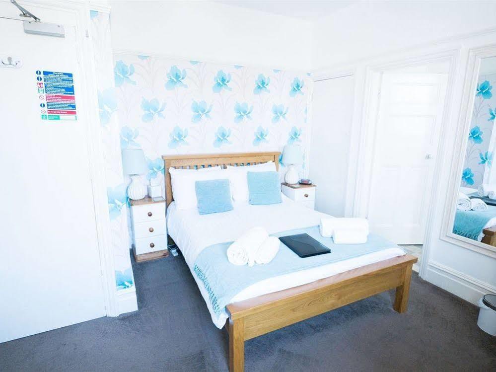 Southern Breeze Lodge - Adults Only Bournemouth Dış mekan fotoğraf
